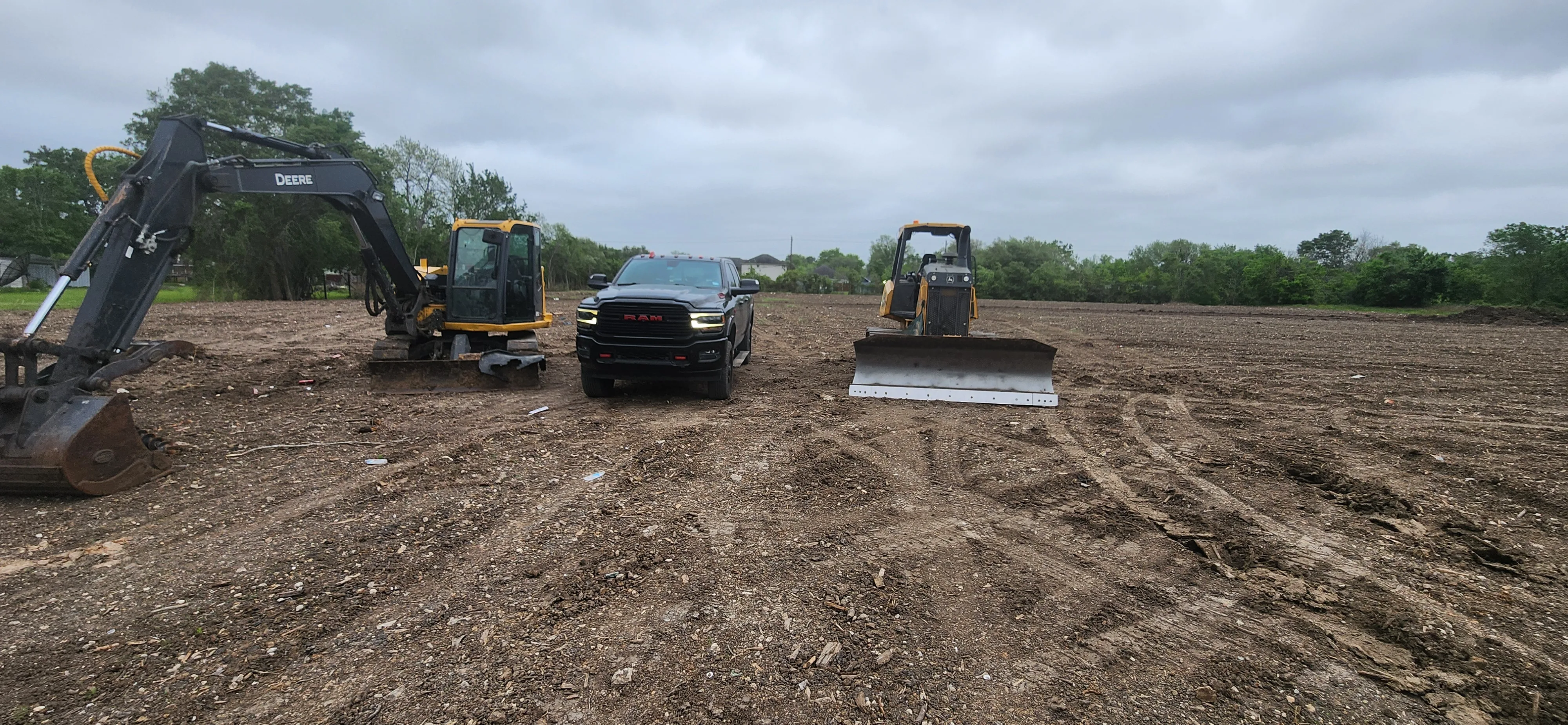 Flatten Land & Soil Removal project - Odie Tractor Services Houston TX